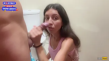 Katty West - Incredible Xxx Movie Toilet Try To Watch For Exclusive Version