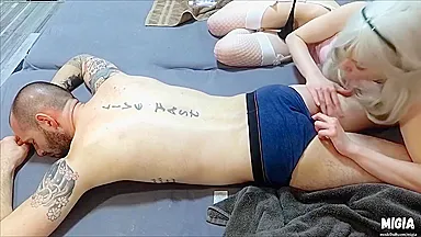 Blonde Masseur Lick Ass And Gets Anal - Verified Amateurs