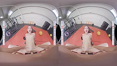 Gianna Gem - Fucks You In The Gym