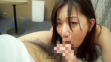 M989b03 Secret Room Affair With A Super Sensitive Wife At A Hotel! Do M With Bristle Petals