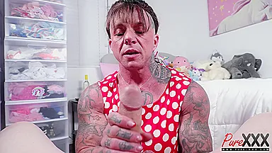 Suburban Muscle Milf Loves Big Dicks