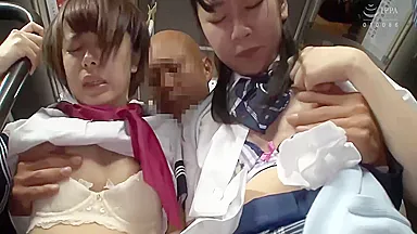 #2仲良し２人組いしり比へ２ 友達の前て交互にイカされた女子生 33 Min