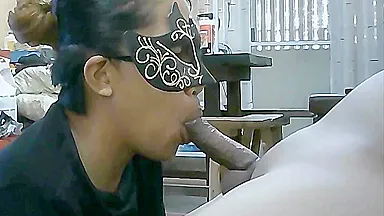 Amateur Pinay Blowjob