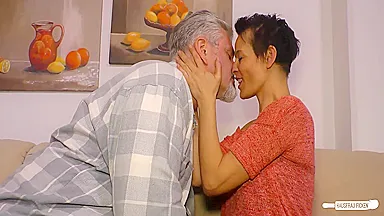 - Deutsche Skinny Cougar Invites Her Man To Fuck Her 14 Min