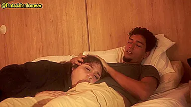 Mi Hermanastro Entra A Mi Cuarto Y Se Aprovecha De Que Mis Padres Se Van Y Hace E Me Su Verga