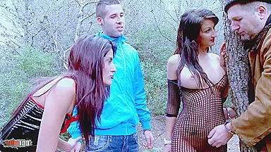 Terry Kemaco, Crazy Lynn And Kevin White In Outdoor Threesome With Skinny Cuban Babe