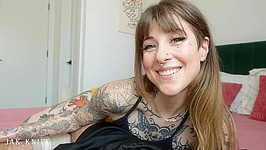 My Girlfriends Hot Tatted Stepsister Shares My Bed - Awlivv
