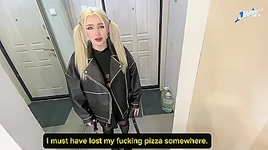 An 18-year-old Courier Lost An Order, But Found A Surefire Way To Avoid Getting Fired