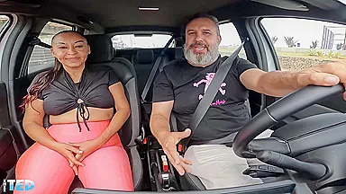 Pau Soares Une Vendeuse De Bonbons De Bahia Monte Dans La