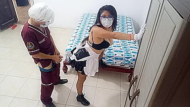 The Clinic Boss Seduces The Employee And Fucks Her At Work