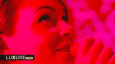 Tiffany Leiddi - Behind The Glass