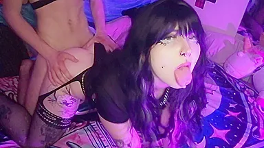 Une Goth Me Branle Avec Ses Pieds, Puis Je Baise - Deliossexm3tresluggy